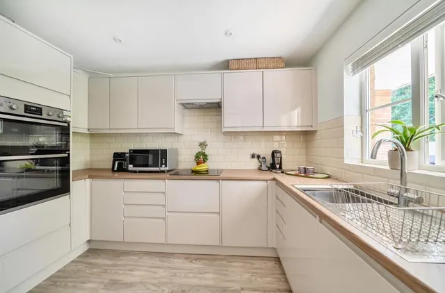 Hoffman Close, Bracknell, RG42, photo 2