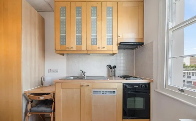 Claverton Street, Pimlico, SW1V, photo 2