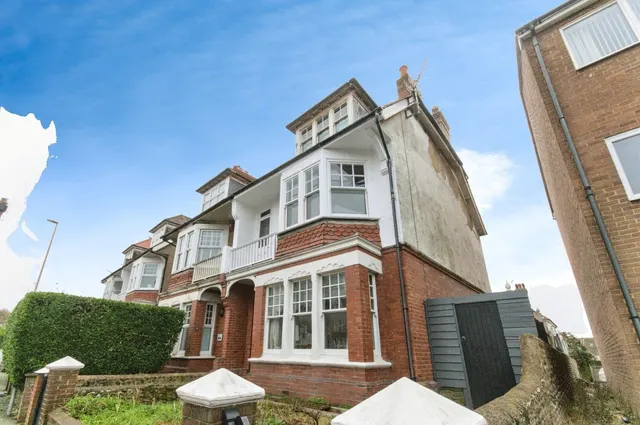Sutton Park Road, Seaford, BN25, photo 1