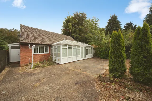 Beechwood Road, Luton, photo 1