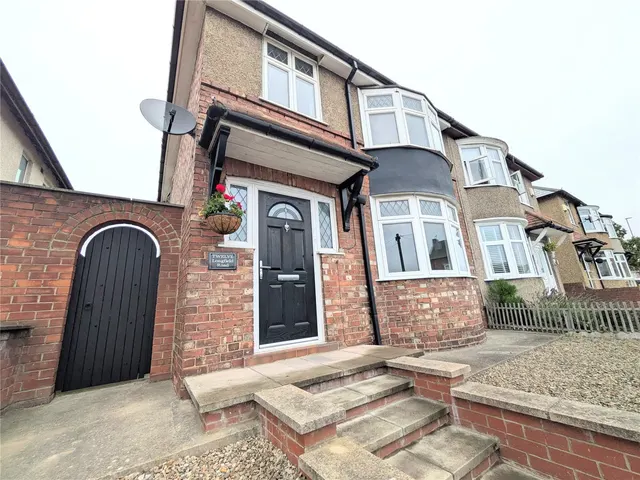 Longfield Road, Darlington, Durham, DL3, photo 1