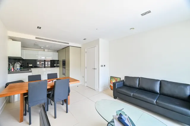 40 Bezier Apartments, 91 City Road, London, photo 1