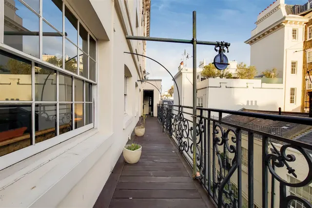 Photo 2 — Lyall Street, Belgravia, London, SW1X 8DW
