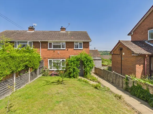 Highley, Bridgnorth WV16 6LD, photo 1