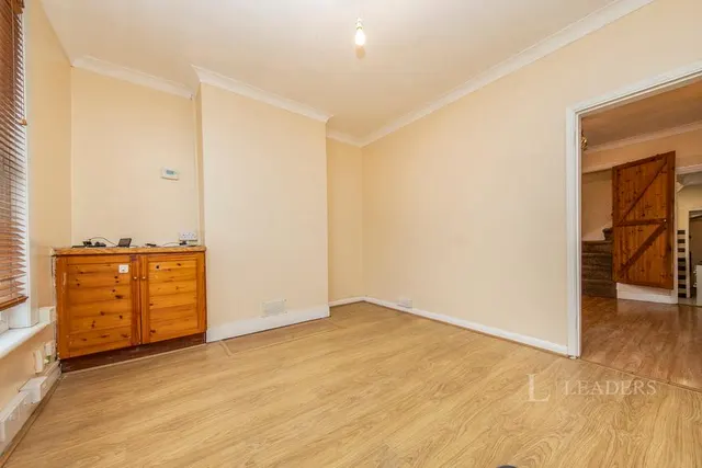 Cauldwell Hall Road, Ipswich, IP4, photo 2