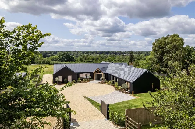 Ashridge Farm, Green End Road, Radnage, Buckinghamshire, HP14 4BY, photo 1
