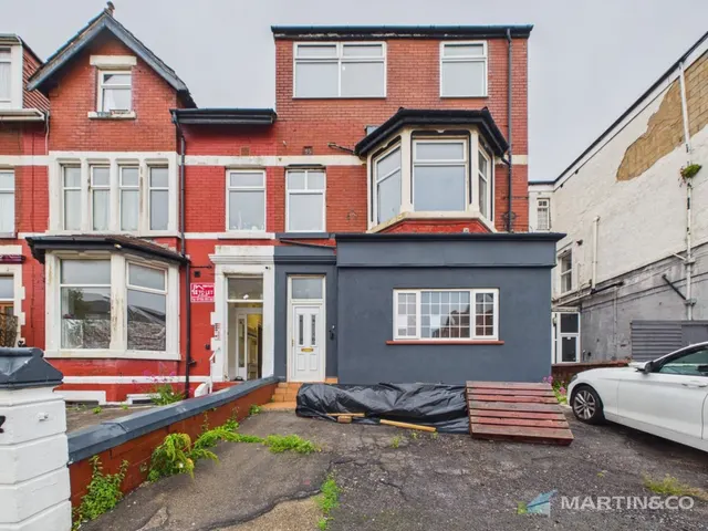 Reads Avenue, Blackpool FY1, photo 1