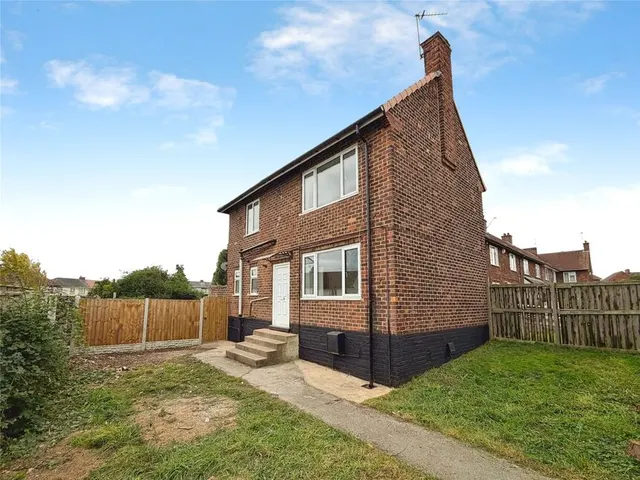 Third Avenue, Woodlands, DN6, photo 1