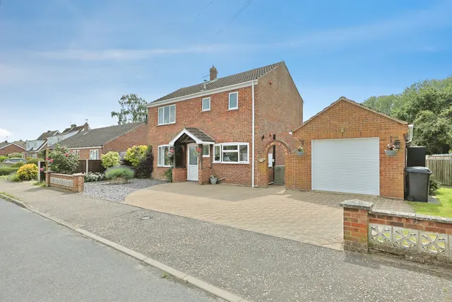 Gregs Close, Mattishall, Dereham, photo 1