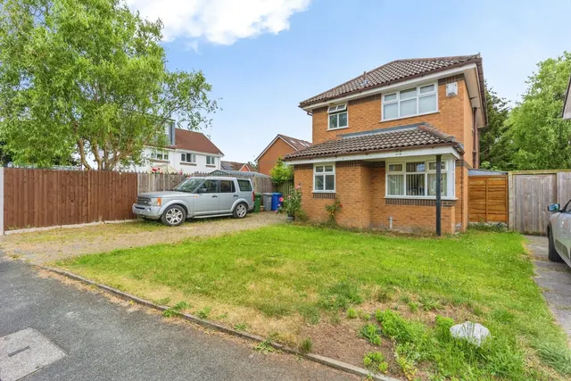 Warslow Drive, Sale, Greater Manchester, M33, photo 1