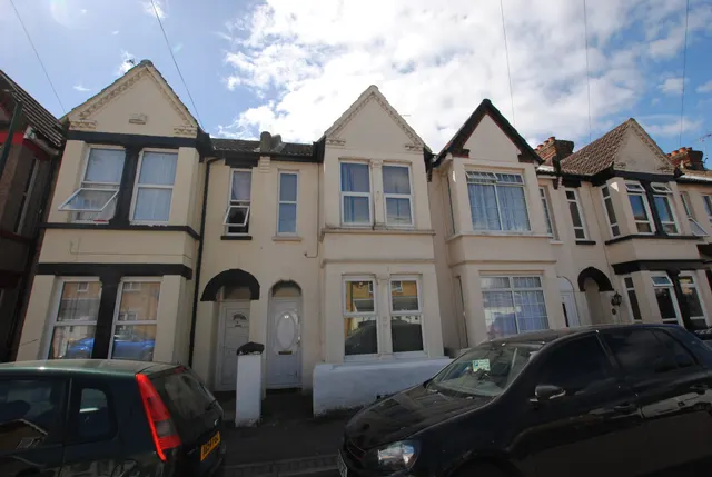 Windsor Road, Gillingham, Kent, ME7 4QL, photo 1