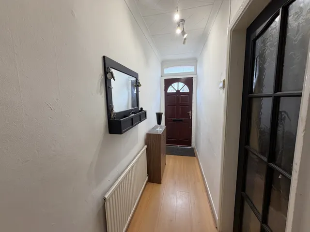 Broom Lane, Levenshulme, M19, photo 2