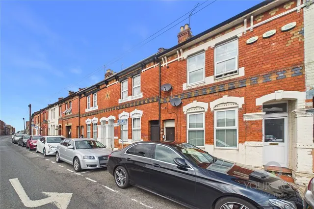 St. Michaels Road, Northampton, NN1, photo 1