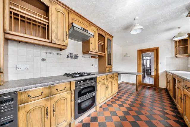 Photo 3 — Salop Road, Welshpool, Powys, SY21 7EF