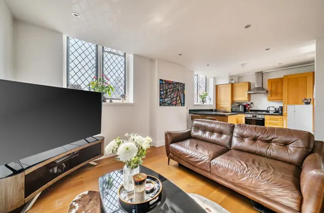 Bridgeman Drive, Windsor, SL4, photo 1