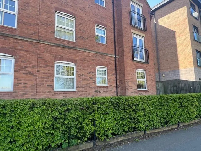 Hathersage Close, Grantham, NG31, photo 1