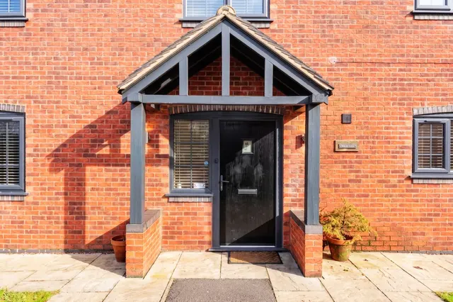 Cheadle Road, Blythe Bridge, ST11, photo 2