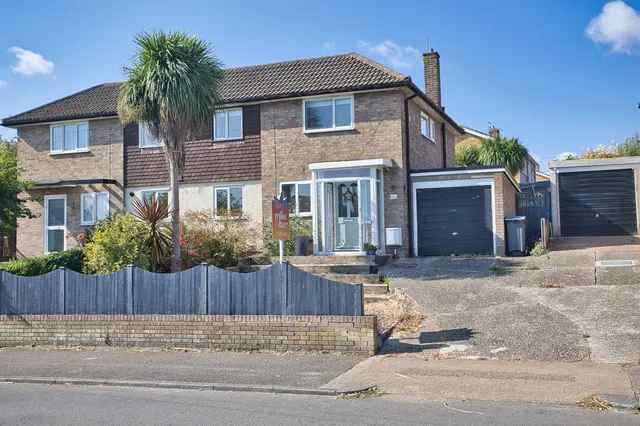 Manor Road, Deal, CT14, photo 1