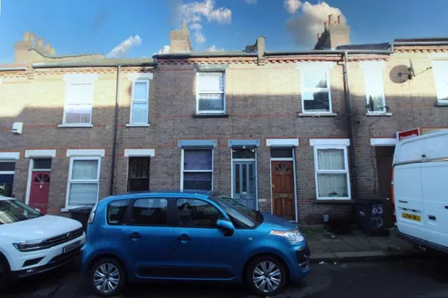 Cowper Street, Luton LU1 3SQ, photo 1