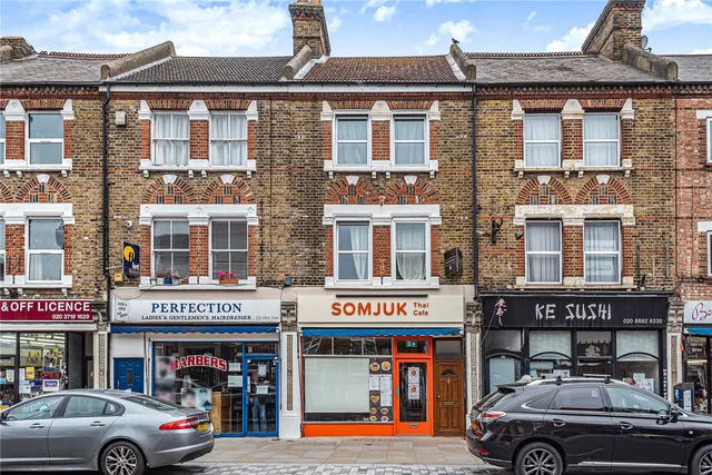 London Road, Twickenham, TW1 3RR, photo 1