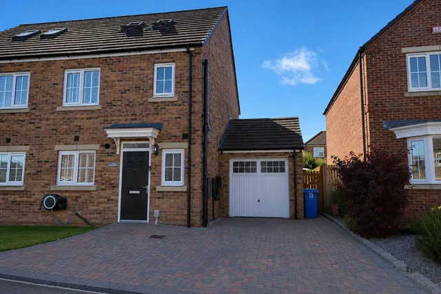 Mulberry Avenue, Beverley, photo 1