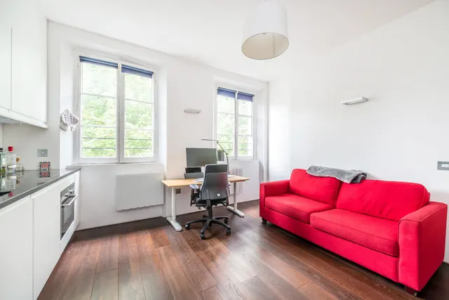 Photo 3 — Flat 8, 26 Westbourne Terrace, London