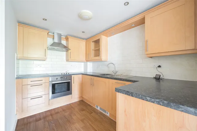 St. Botolphs Road, Worthing, BN11, photo 3