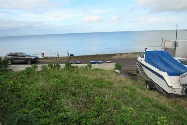 Photo 2 — East Cliff Parade, Herne Bay, Kent, CT6