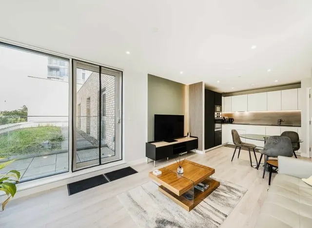 Newnton Close, Finsbury Park, N4, photo 1