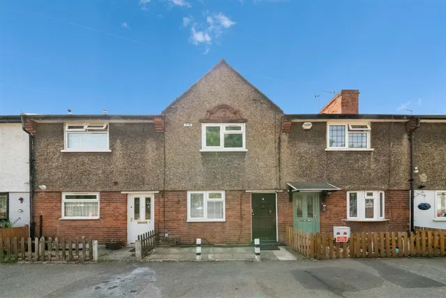Hemmen Lane, Hayes, photo 1