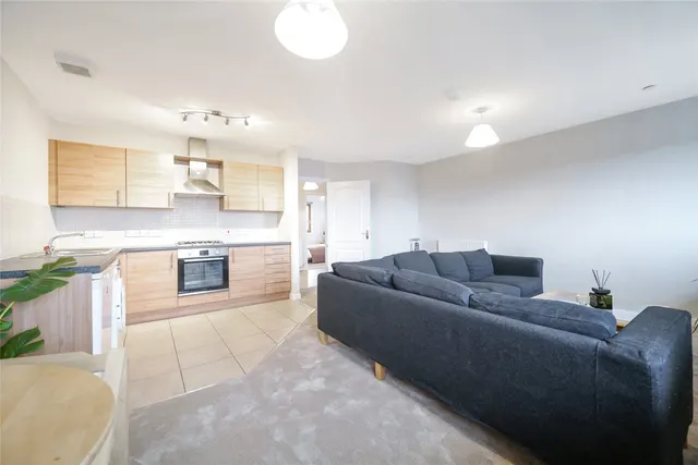 Dalmarnock Drive, Dalmarnock, Glasgow, G40, photo 1