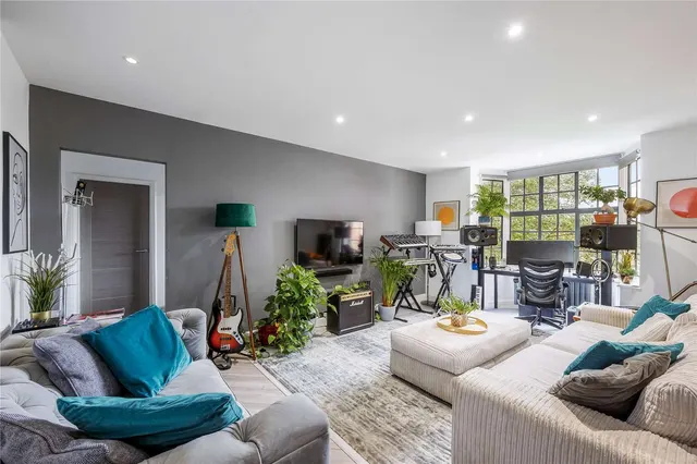 Photo 3 — Greystoke Lodge, Hanger Lane, Ealing, W5 1EW