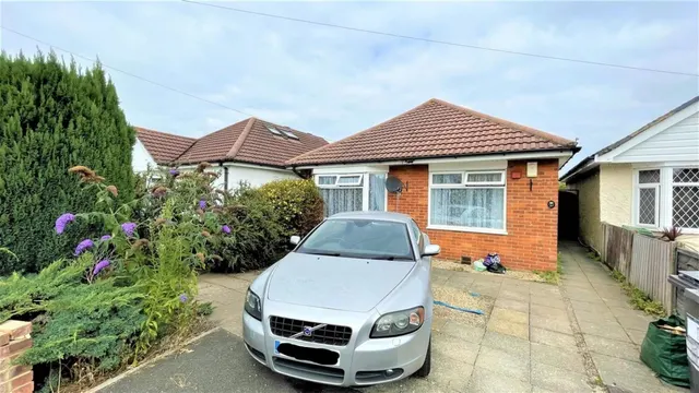 Wallisdown, Bournemouth, BH11, photo 1