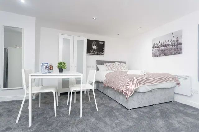 St. Hildas Place, LEEDS, photo 1