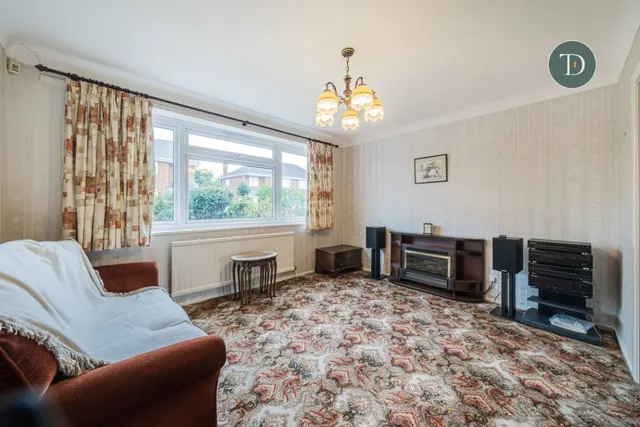 Photo 3 — Broadland Road, Great Sutton, CH66 2JR