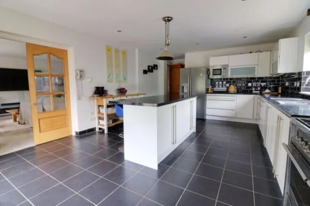 Padnell Road, Waterlooville, PO8, photo 3