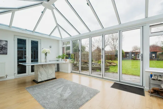 Carshalton Road, Banstead, SM7, photo 2