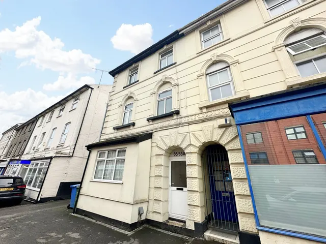 Victoria Road, Aldershot, GU11, photo 1
