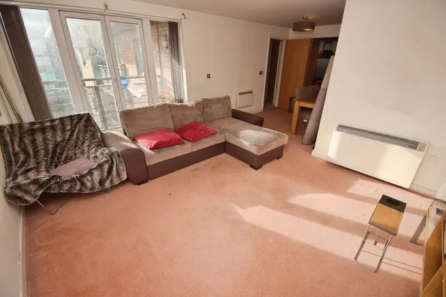 Manor House Drive, Coventry, CV1, photo 3