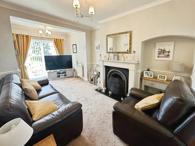 Lynton Avenue, Wolverhampton, WV6, photo 2