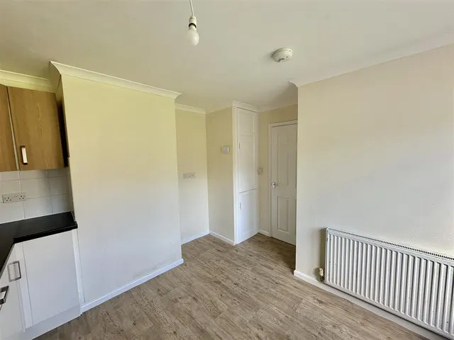 Highfield Avenue, St. Austell, photo 3