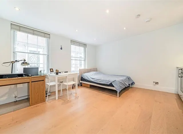 Marshall Street, Fitzrovia & Covent Garden, W1F, photo 2
