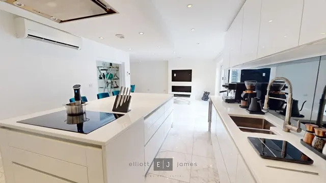 Marjorams Avenue, Loughton, IG10, photo 3