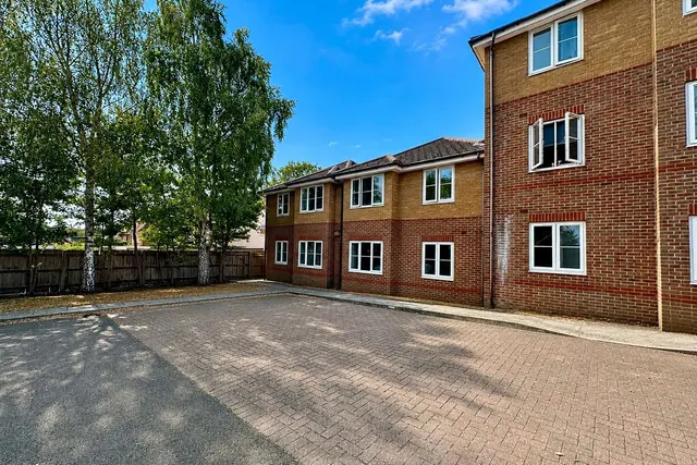 Anders Corner, Bracknell, Berkshire, RG42 1PU, photo 1