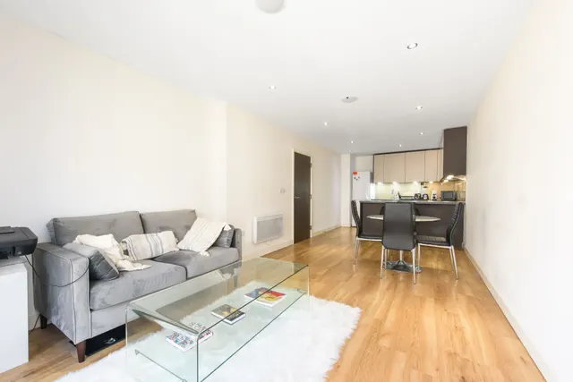 Photo 2 — 25 Emerald House, 2 Commander Avenue, London