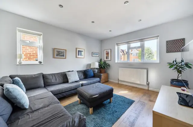 Clarence Road, Windsor, SL4, photo 2