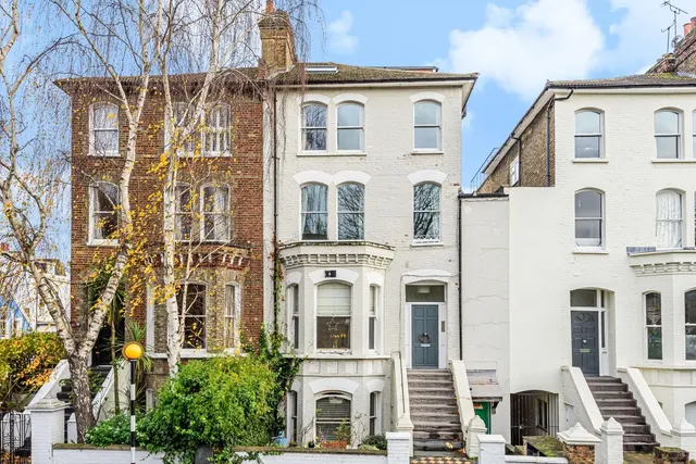 Bolingbroke Grove, Battersea, SW11, photo 1