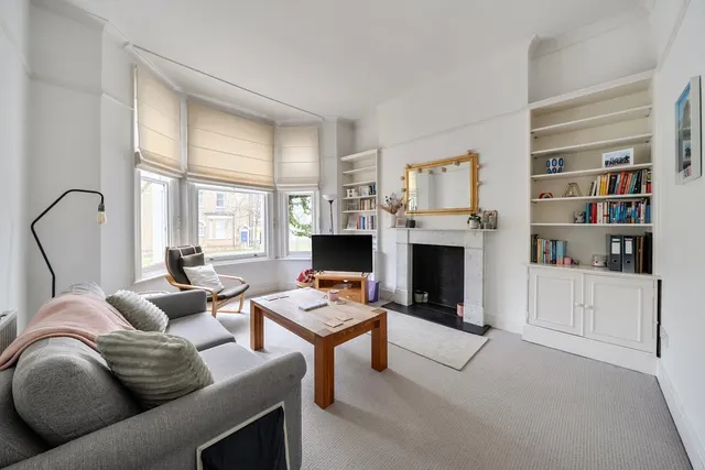Bolingbroke Grove, Battersea, SW11, photo 2