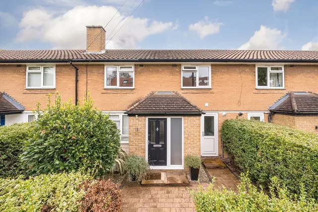 Grimwood Road, TW1, photo 1