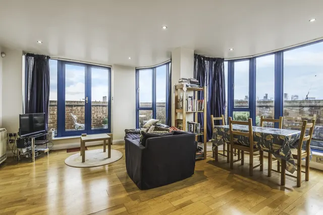 2 bedroom flat — Vanbrugh Hill, Greenwich, London, SE10